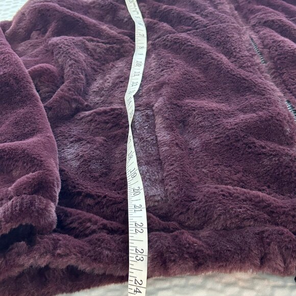 Calvin Klein Performance Faux Fur Jacket size XL - Picture 10 of 11